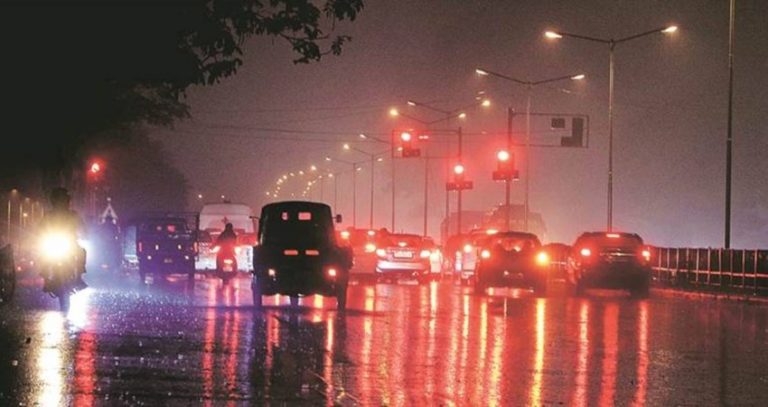 Heavy Rains Lashed Coastal Tamil Nadu With Light Rain Over Chennai ...