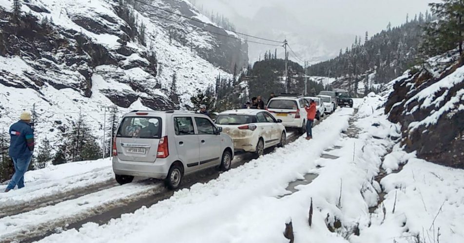 Snow in Nainital Latest news and update on Snow in Nainital