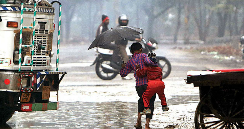 Delhi winter rain 