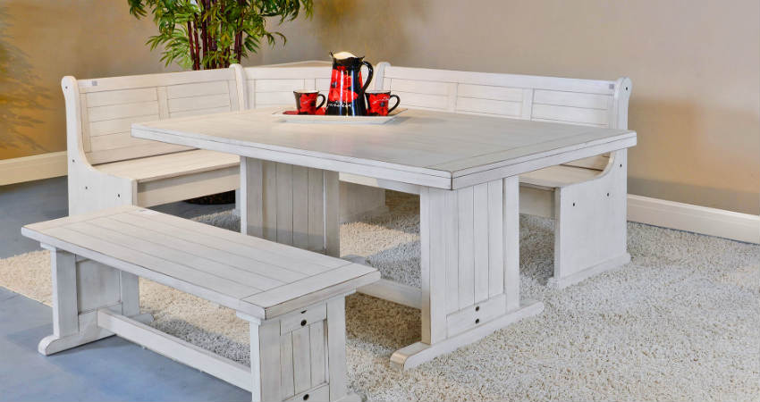 Give your home a classic design by using benches