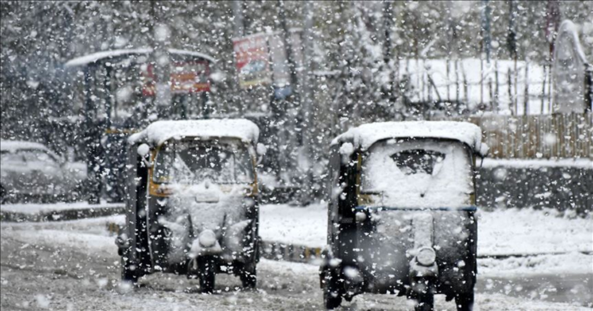 Snow in Kashmir