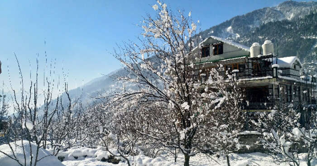 Snow in Manali