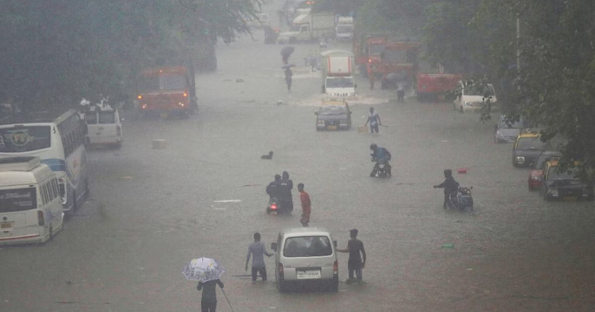 heavy Monsoon rain in Mumbai