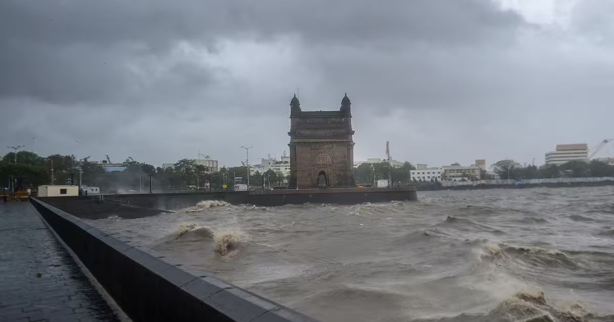 heavy rain in mumbai